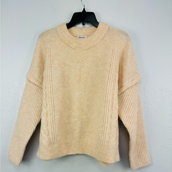 Madewell Cable Havener Pullover Crewneck Sweater in Heather Powder - Picture 3 of 10